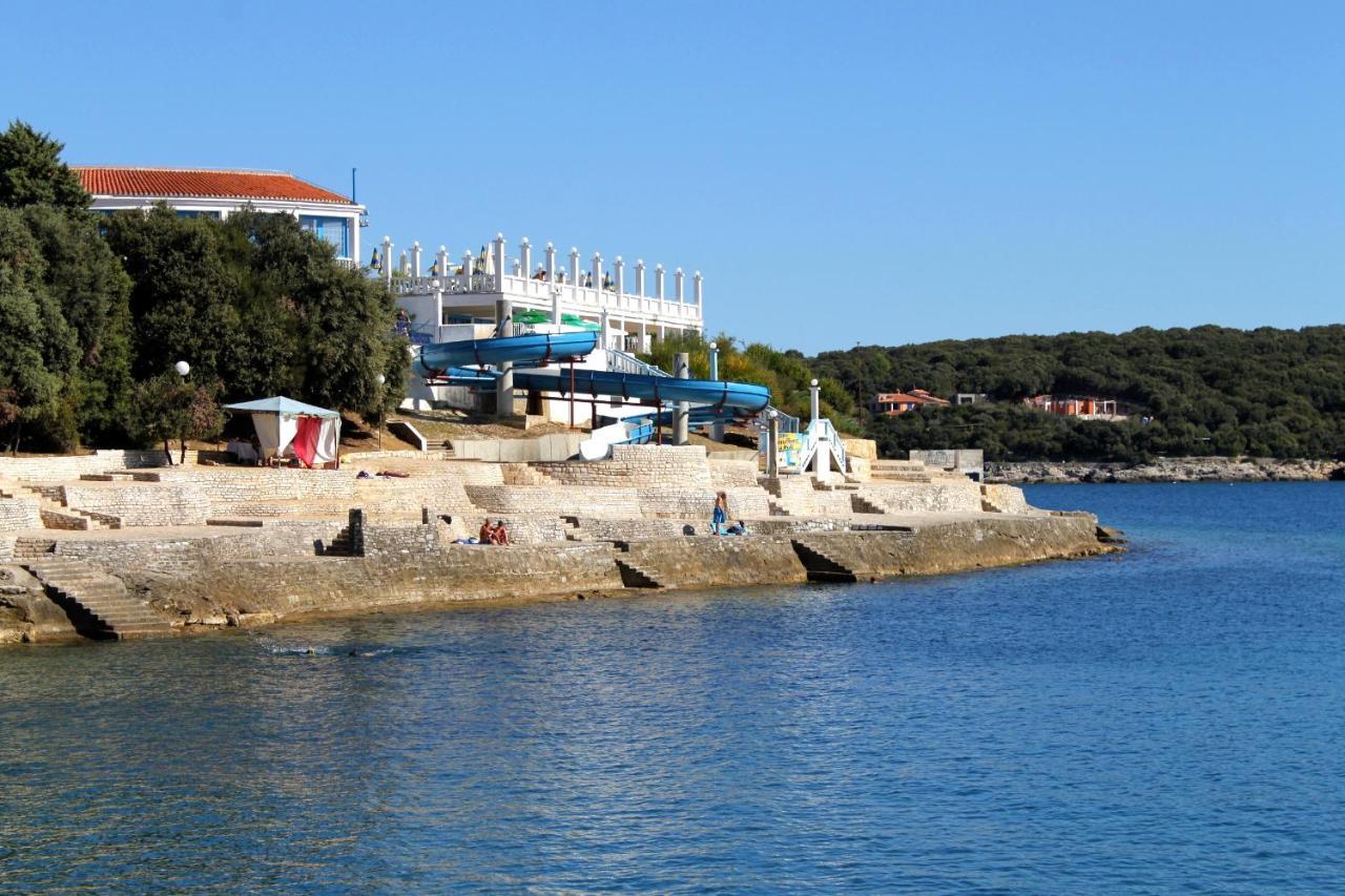 Apartments With A Parking Space Pula - 16053 Dış mekan fotoğraf